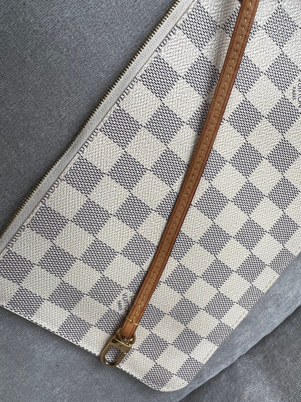 Louis Vuitton Pouch (from Neverfull MM) in Damier Azur