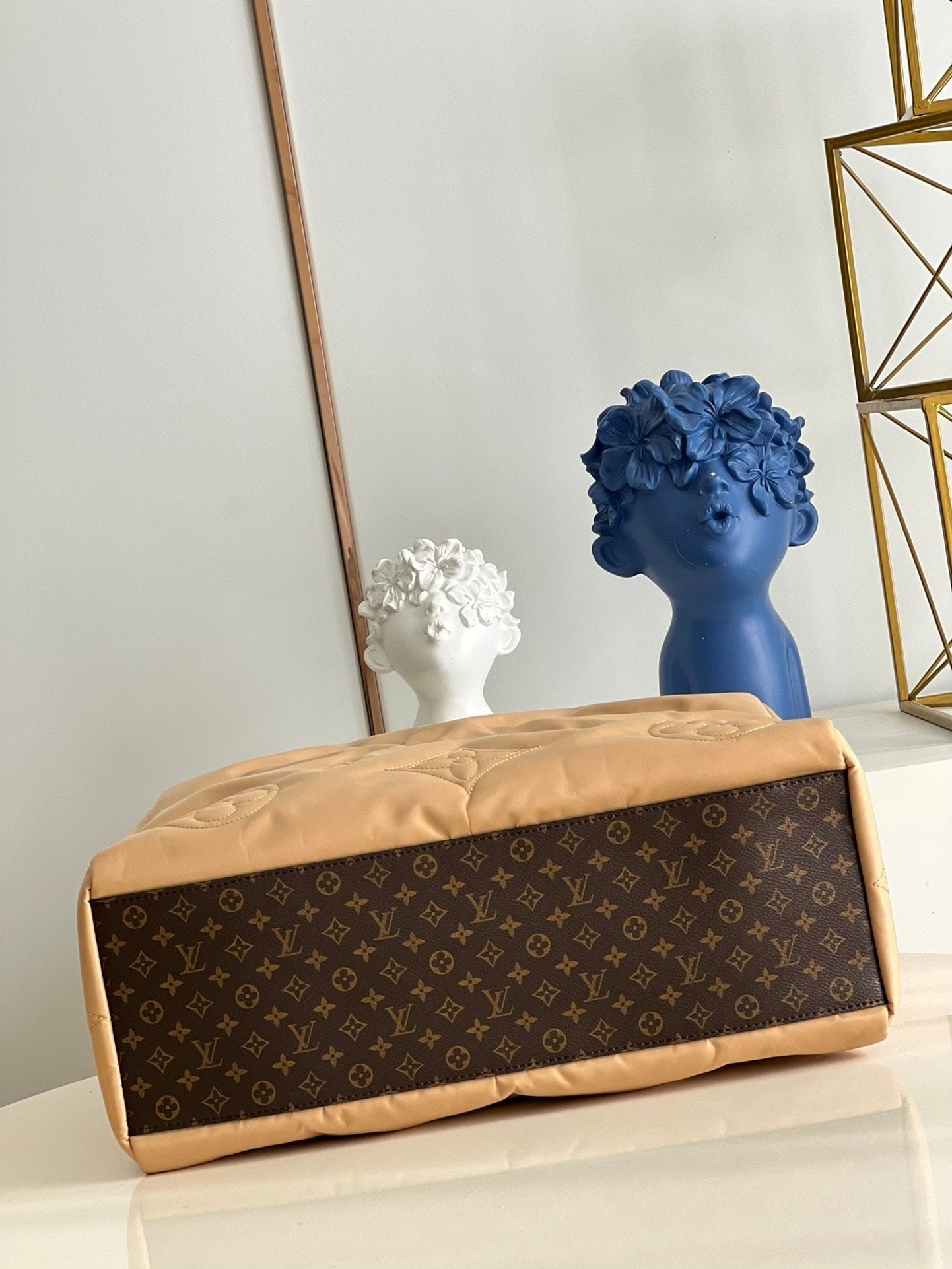 Louis Vuitton OnTheGo GM Bag