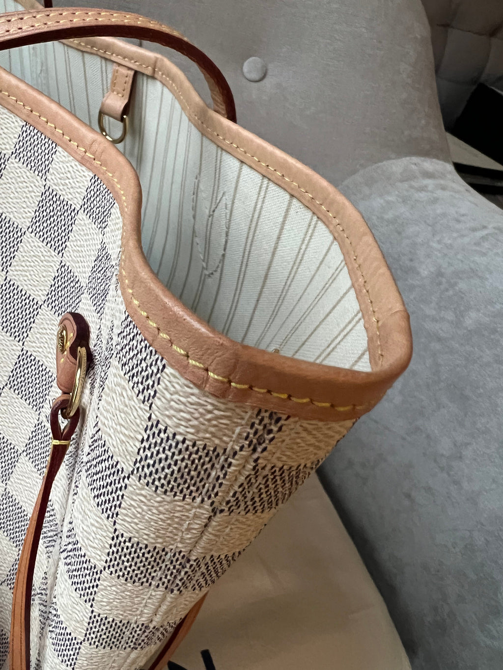 Louis Vuitton Neverfull MM  Damier Azur (RRP £1,410)