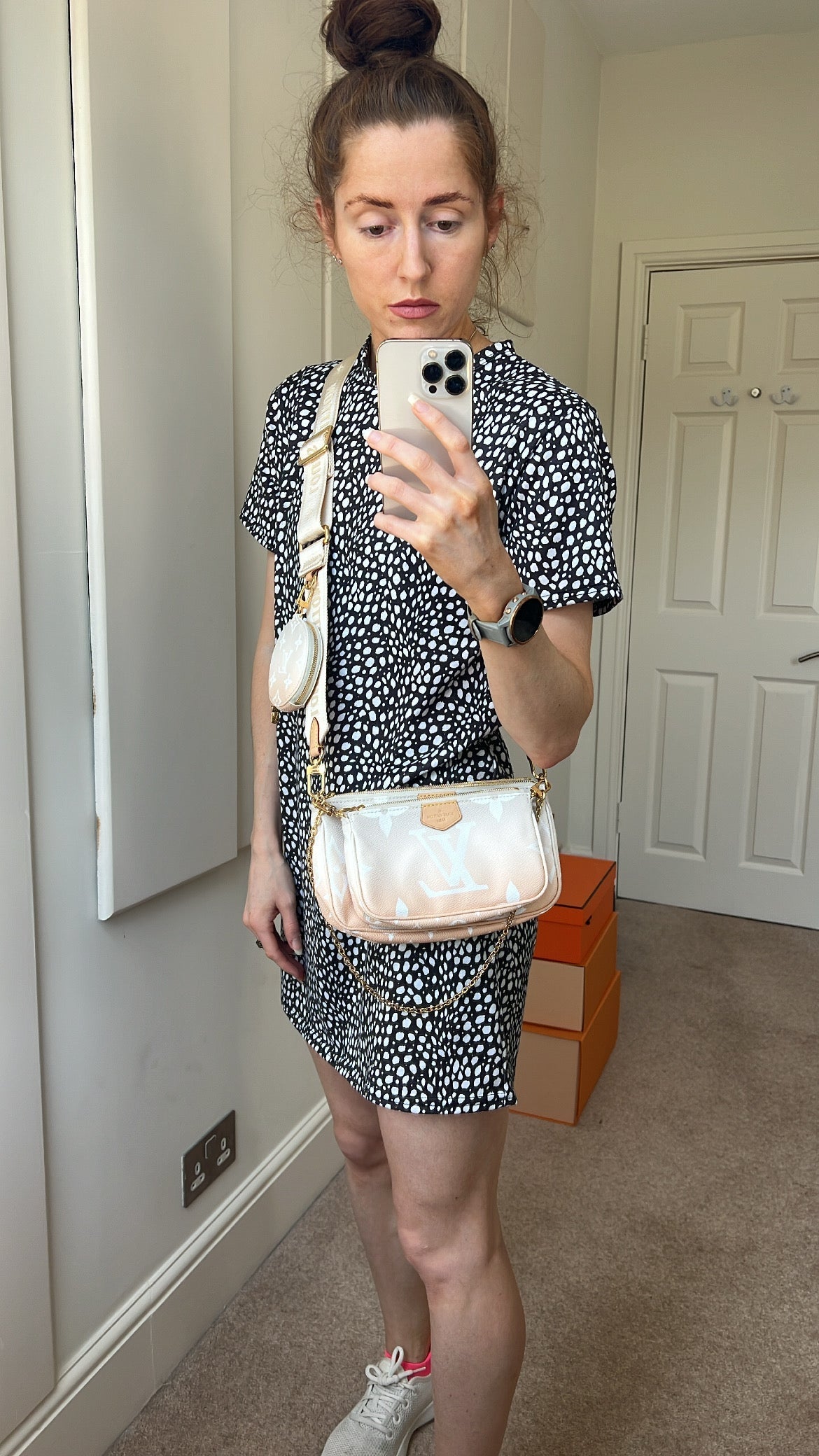 Louis Vuitton Multi Pochette Accessoires Summer By the Pool Limited Edition