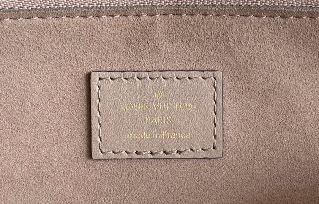 Louis Vuitton Speedy Bandouliere 25 Bag