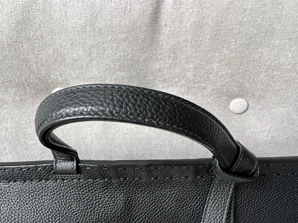 Gucci GG Black Marmont Medium Top Handle Bag