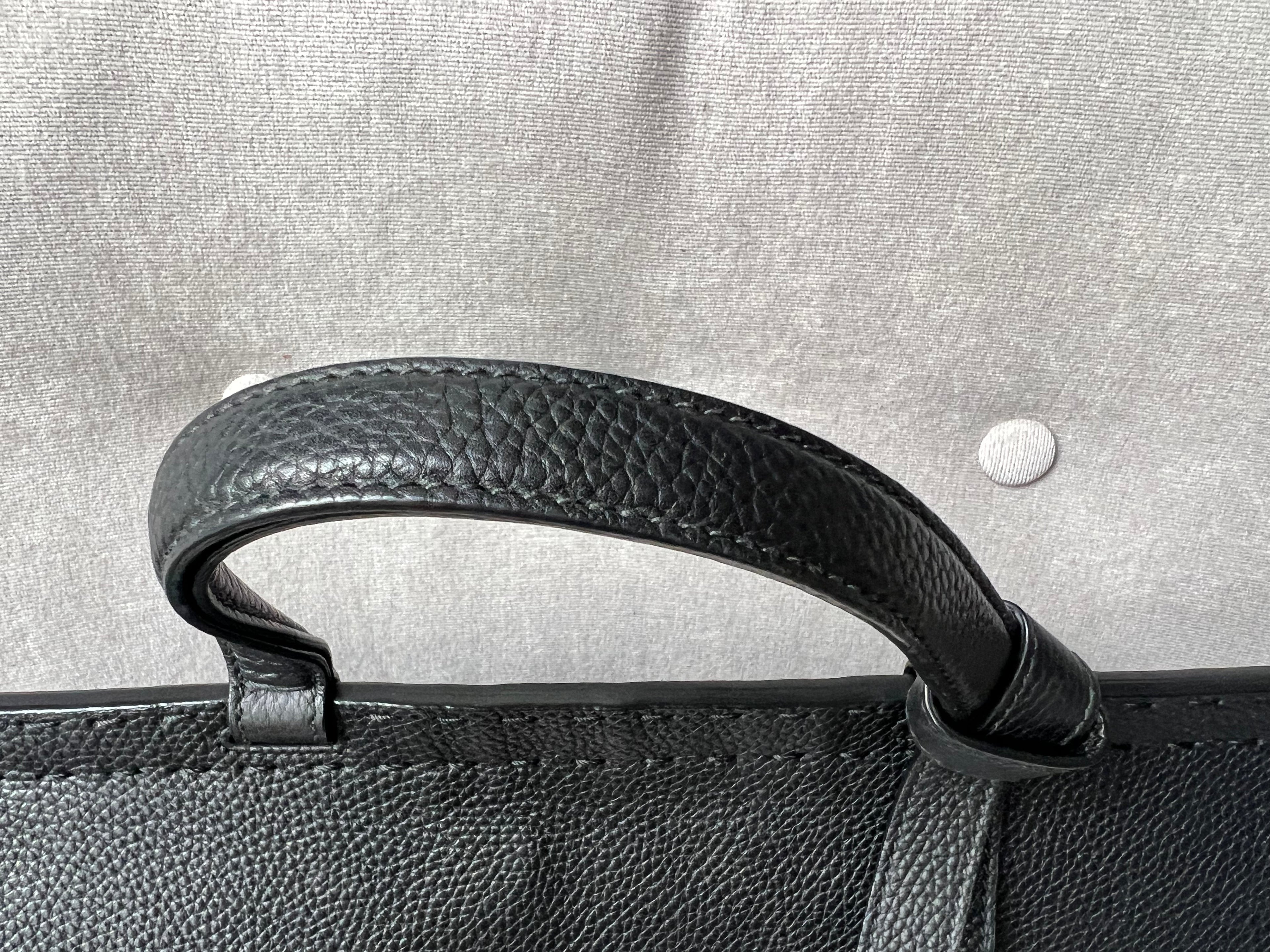 Gucci GG Black Marmont Medium Top Handle Bag