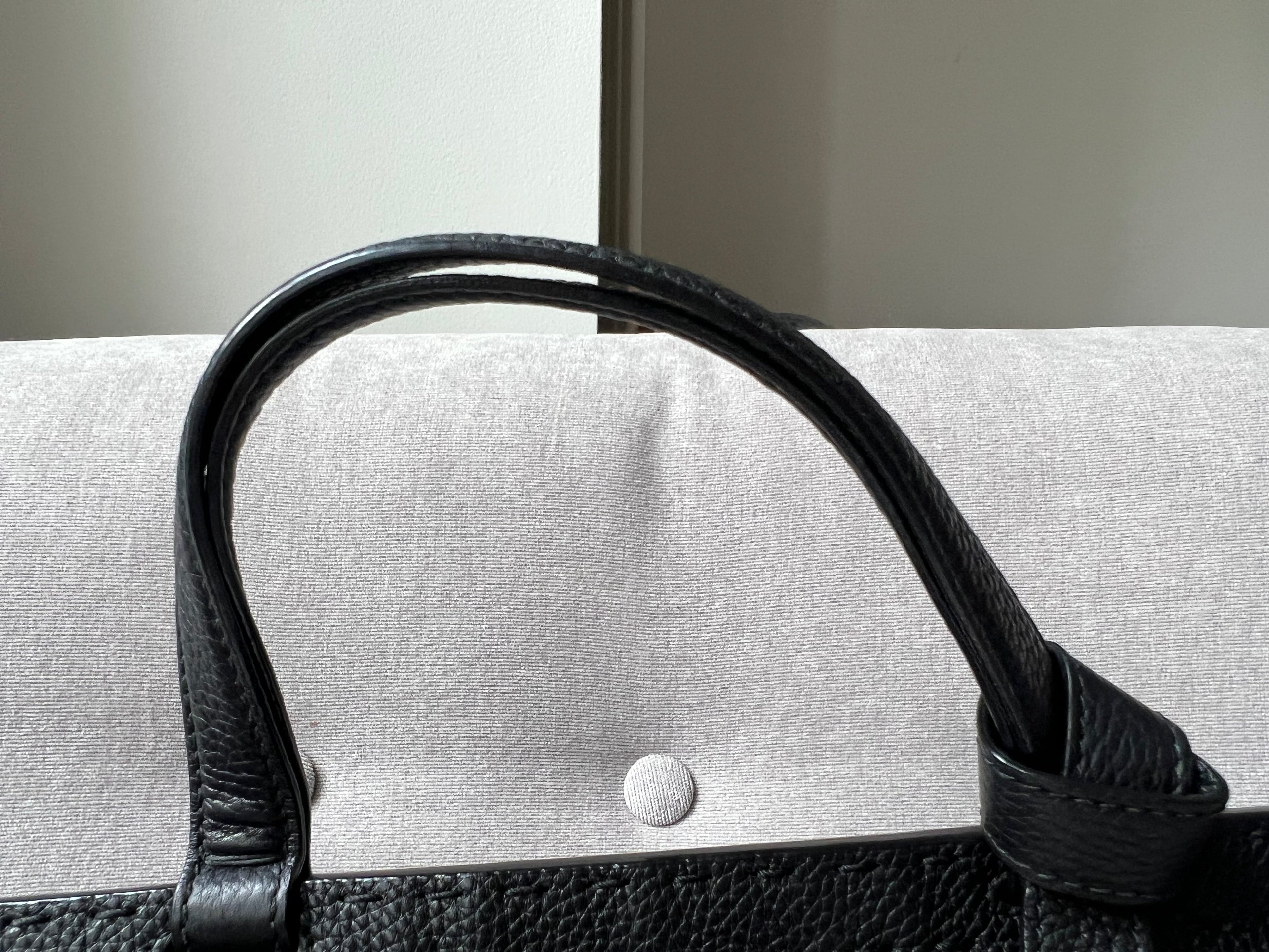 Gucci GG Black Marmont Medium Top Handle Bag