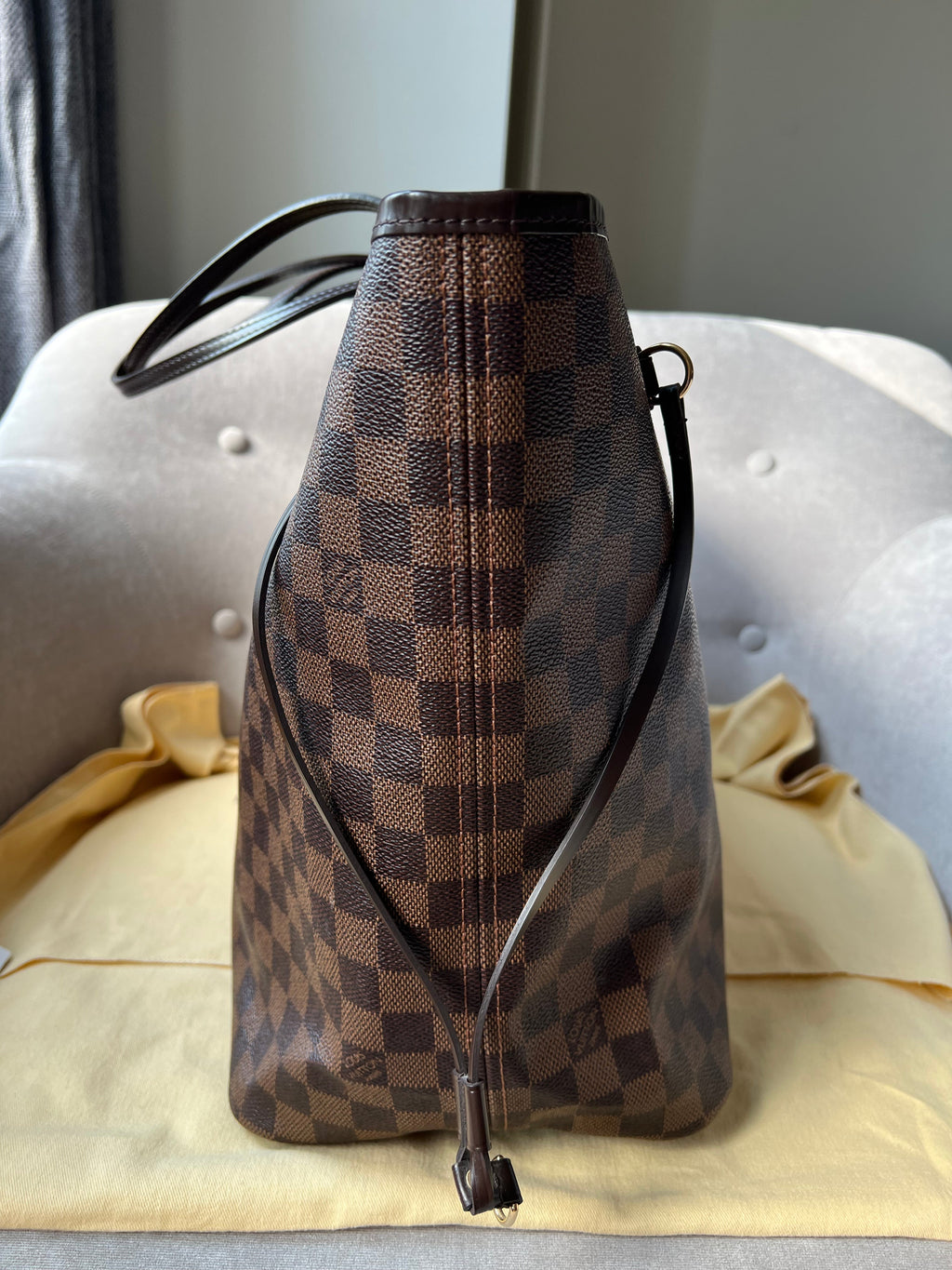 Louis Vuitton Neverfull GM Damier Ebene Cherry Interior (RRP £1,450)