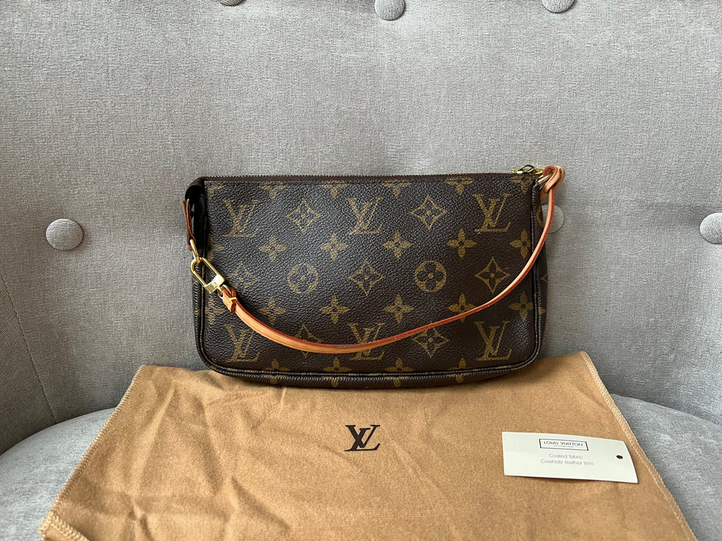 Louis Vuitton Vintage Pochette Accessoires Monogram (RRP £915)