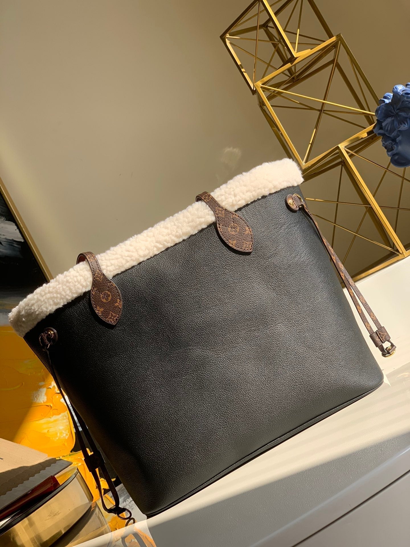 Louis Vuitton Neverfull MM Bag