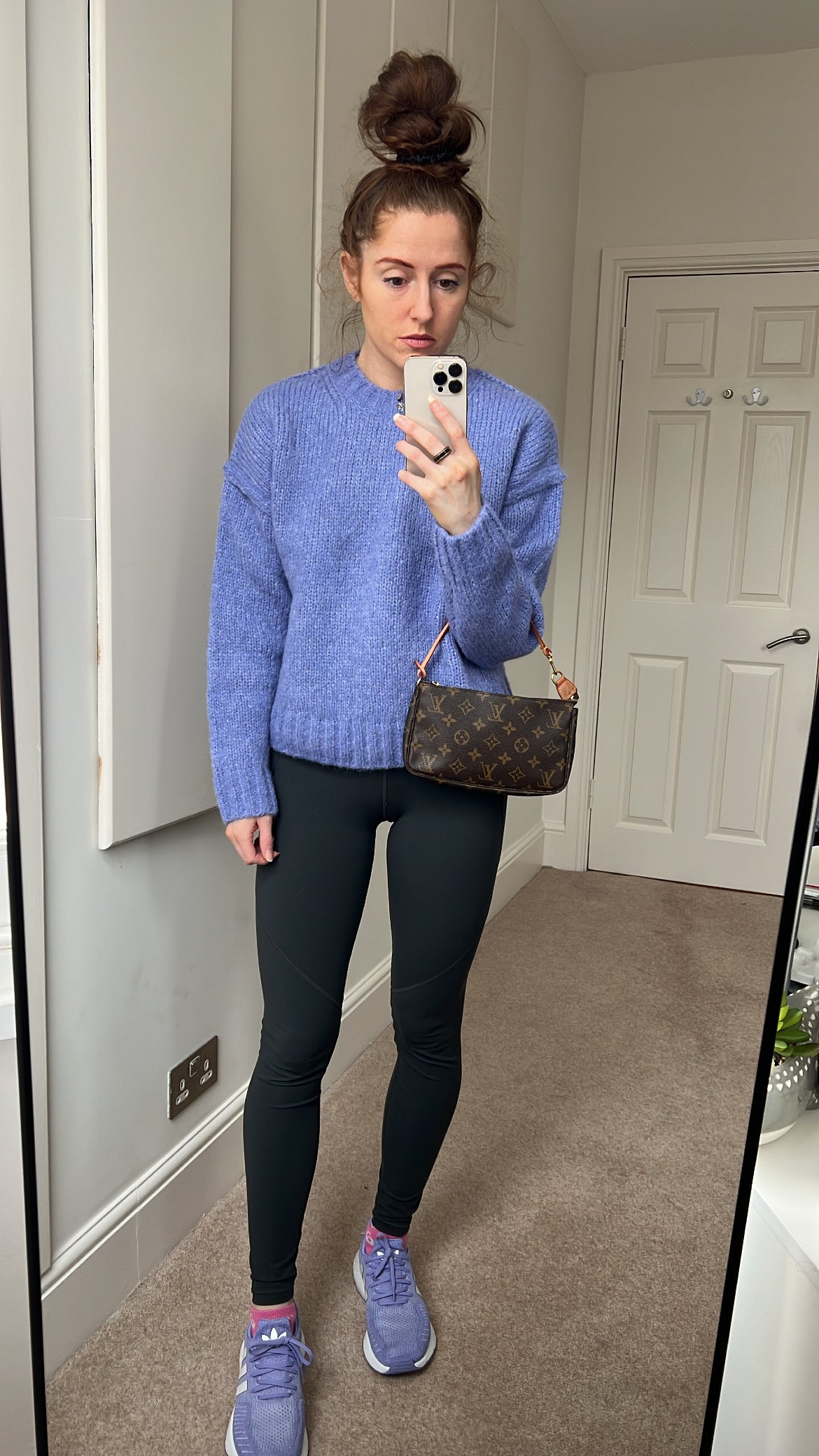 Louis Vuitton Vintage Pochette Accessoires Monogram (RRP £915)