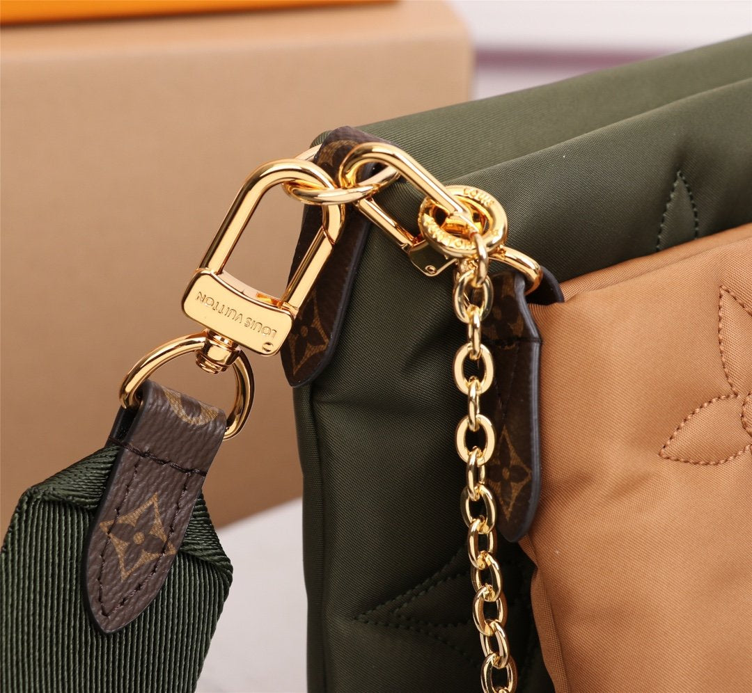 Louis Vuitton Maxi Multi Pochette Accessories Bag