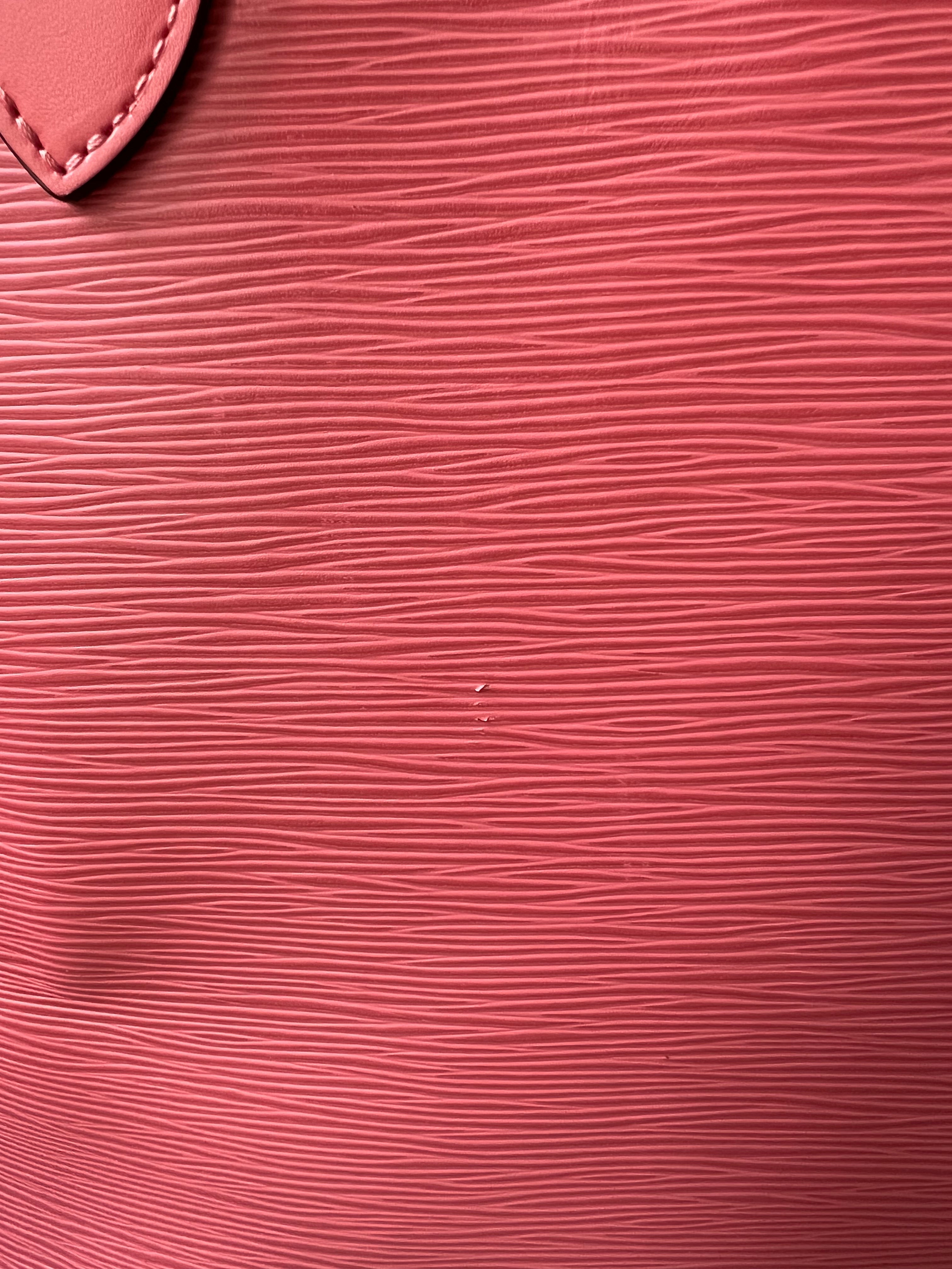 Louis Vuitton Neverfull MM Coral Epi Leather (RRP £1,740)