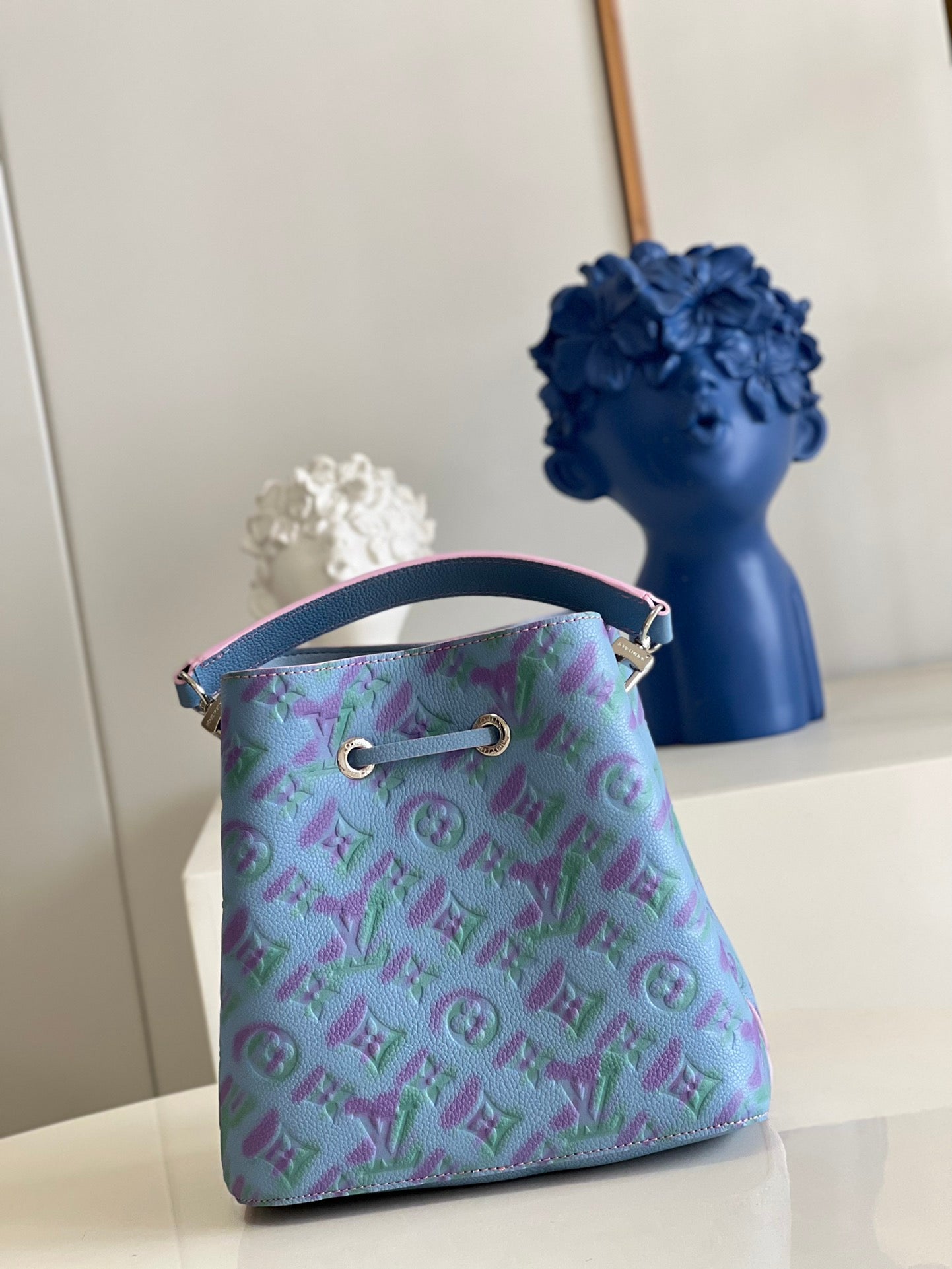 Louis Vuitton NeoNoe BB Bag