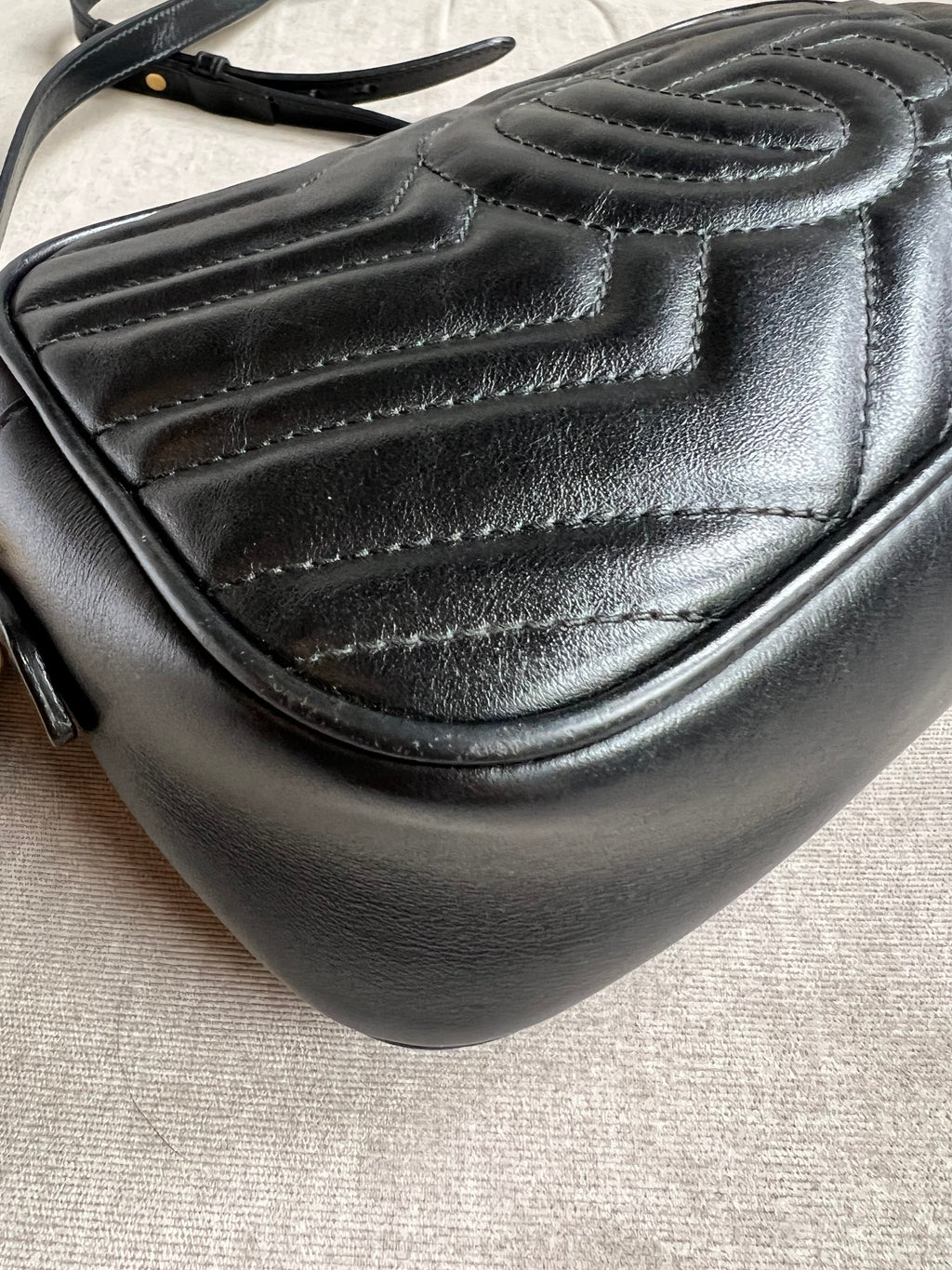 Gucci GG Black Marmont Small Shoulder Bag