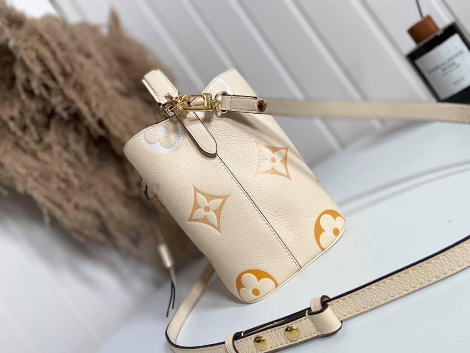 Louis Vuitton NeoNoe BB Bag