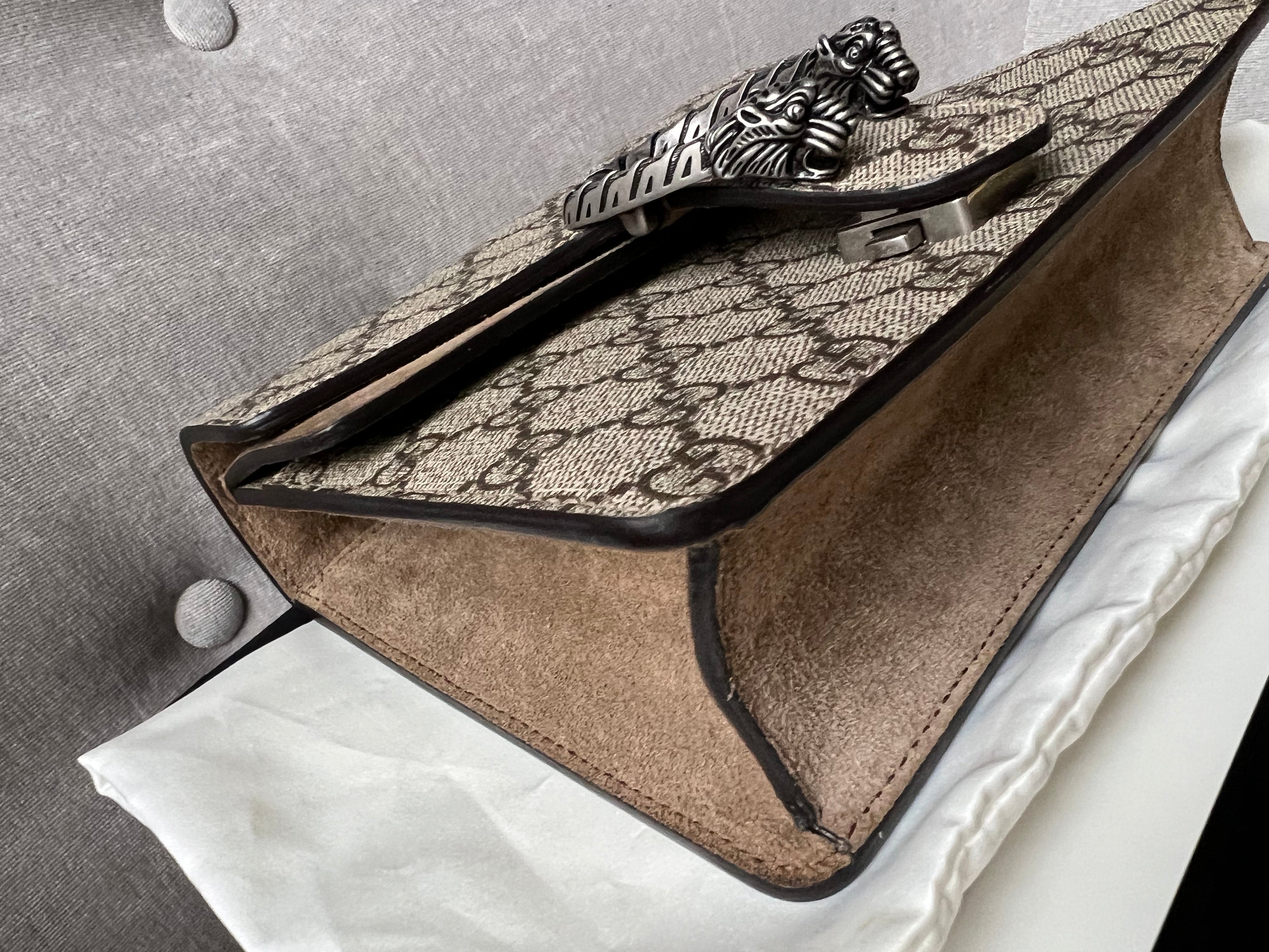 Gucci Dionysus GG Supreme Mini Shoulder Bag