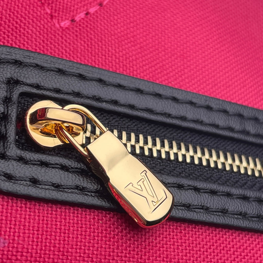 Louis Vuitton Neverfull MM  Tote Bag