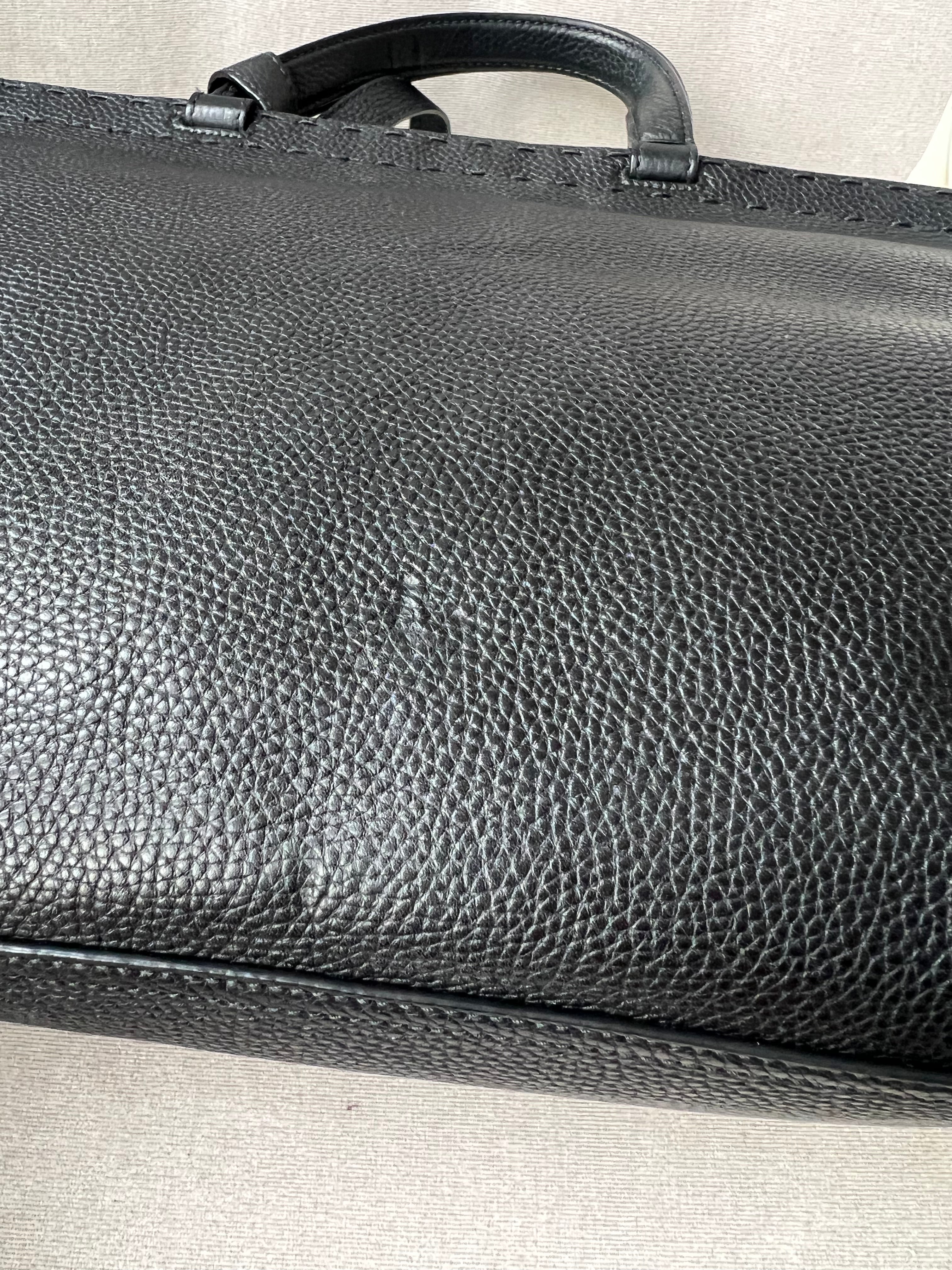 Gucci GG Black Marmont Medium Top Handle Bag