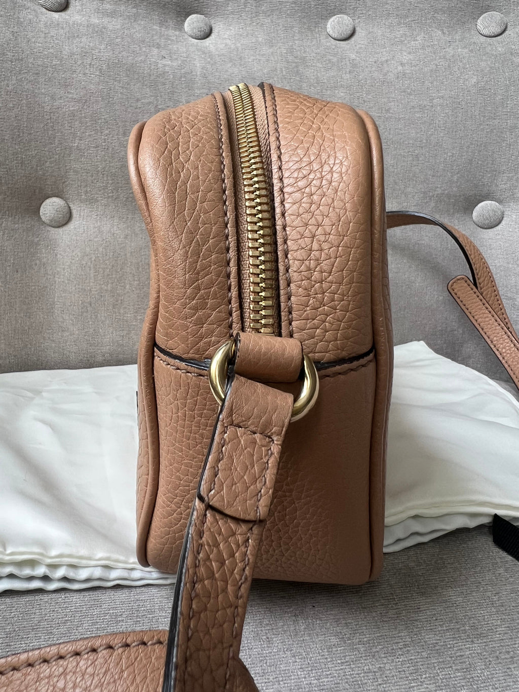 Gucci Rose Beige Soho Disco