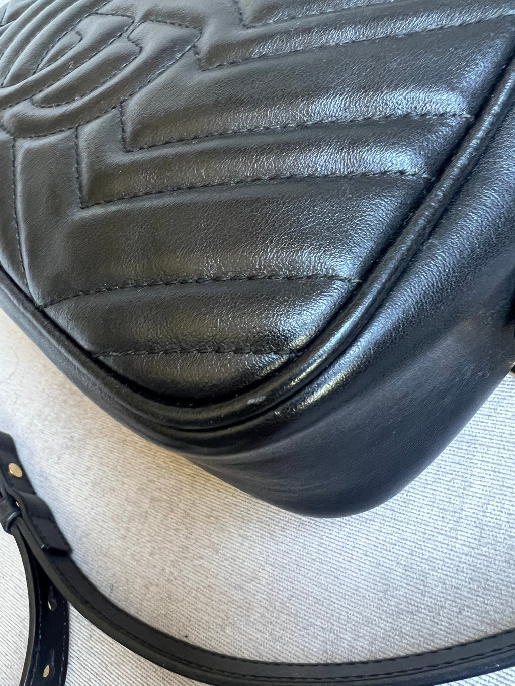 Gucci GG Black Marmont Small Shoulder Bag