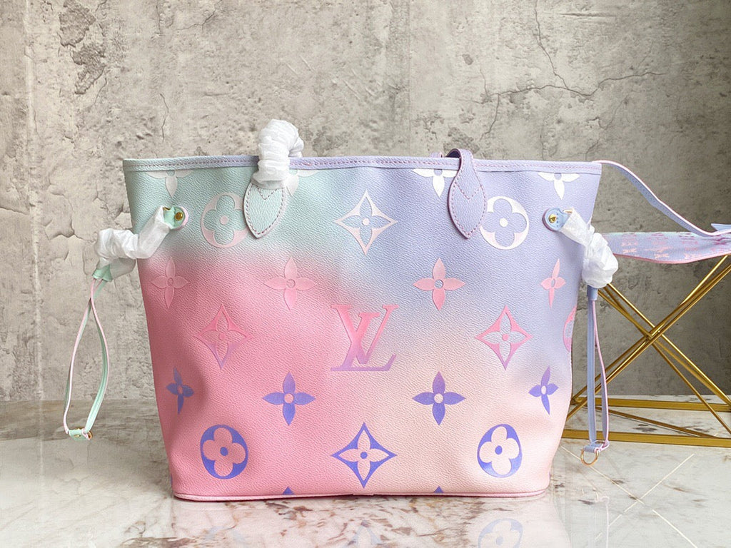 Louis Vuitton Neverfull MM  Tote Bag
