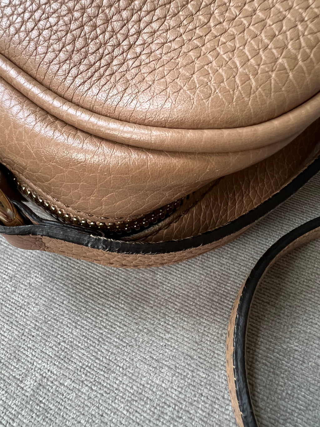 Gucci Rose Beige Soho Disco