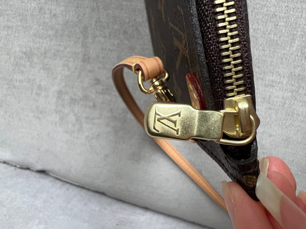 Louis Vuitton Pouch (from Neverfull MM) in Monogram