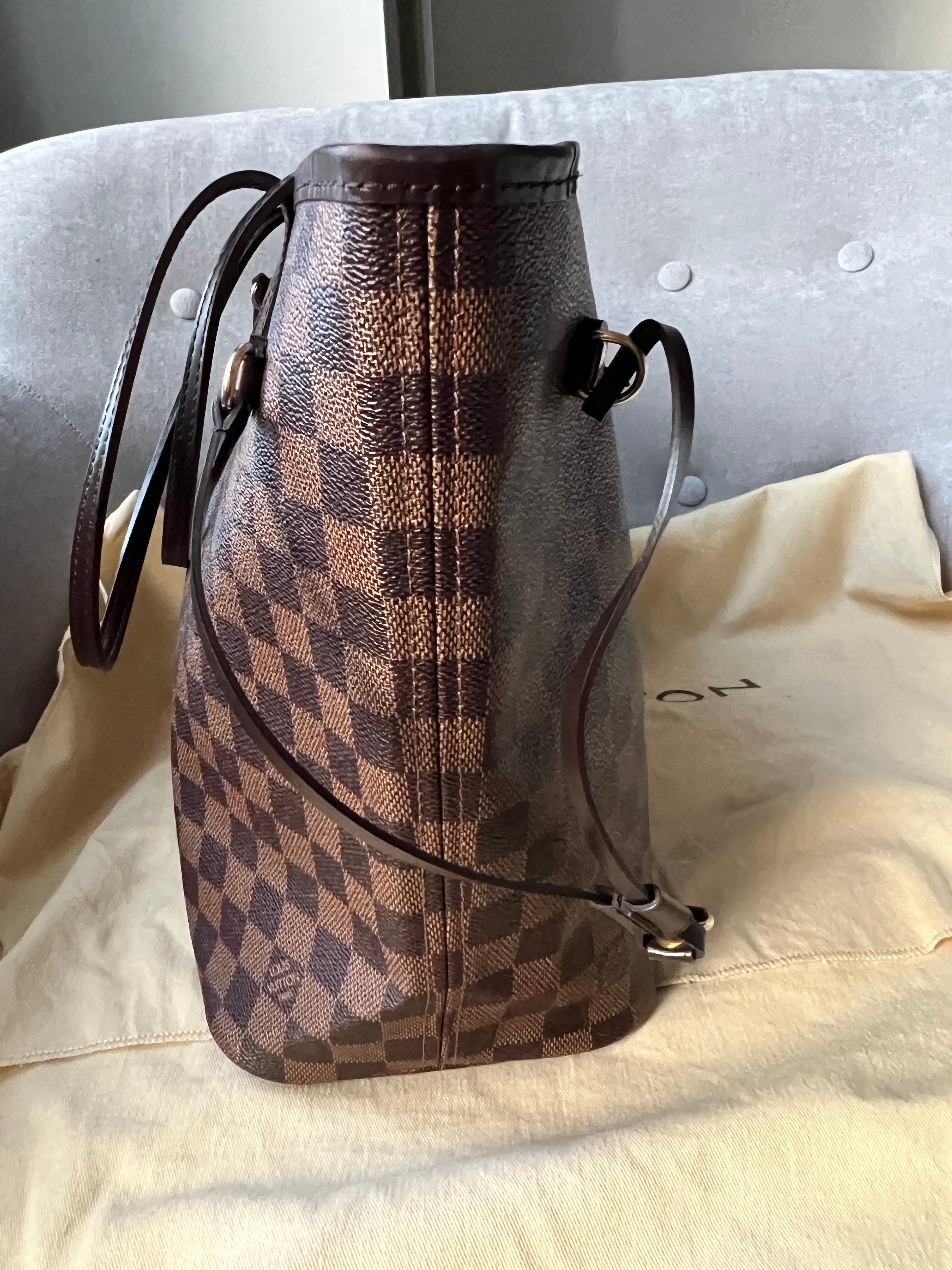 Louis Vuitton Neverfull MM Damier Ebene Cherry Interior (RRP £1,410)