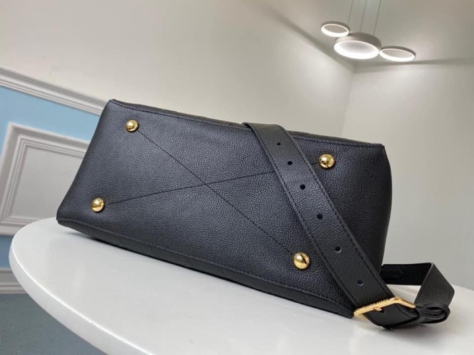 Louis Vuitton Maida Hobo Bag