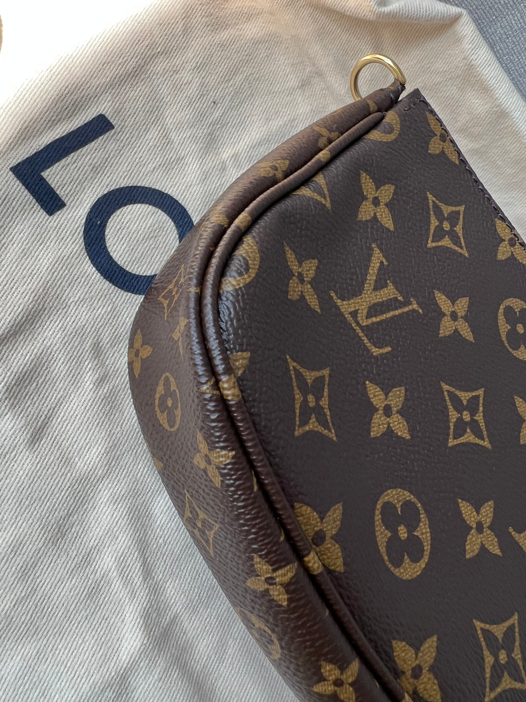 Louis Vuitton Multi Pochette Accessoires Rose Chiaro (RRP £1830)