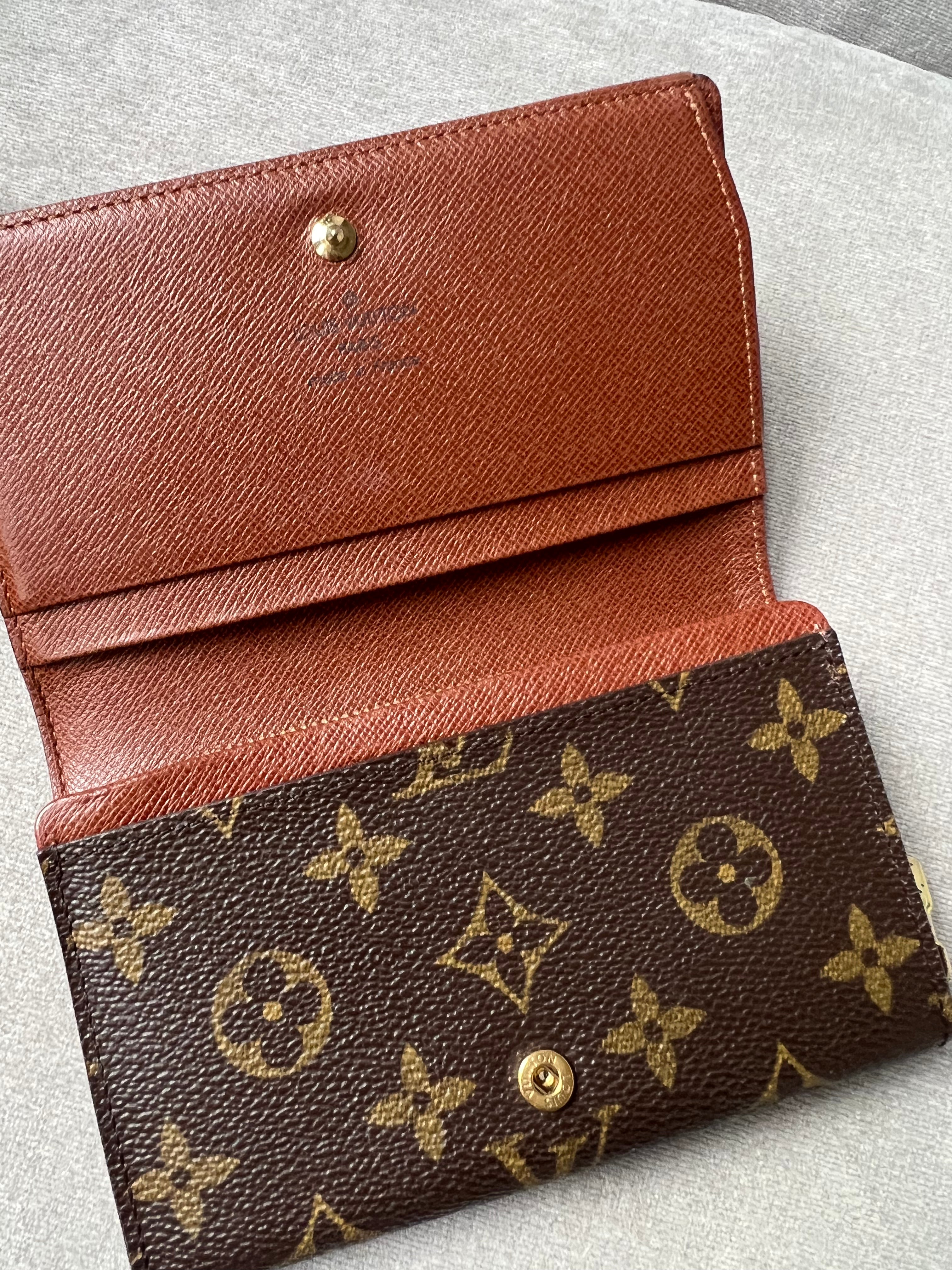 Louis Vuitton Tresor Wallet in Monogram and Brown
