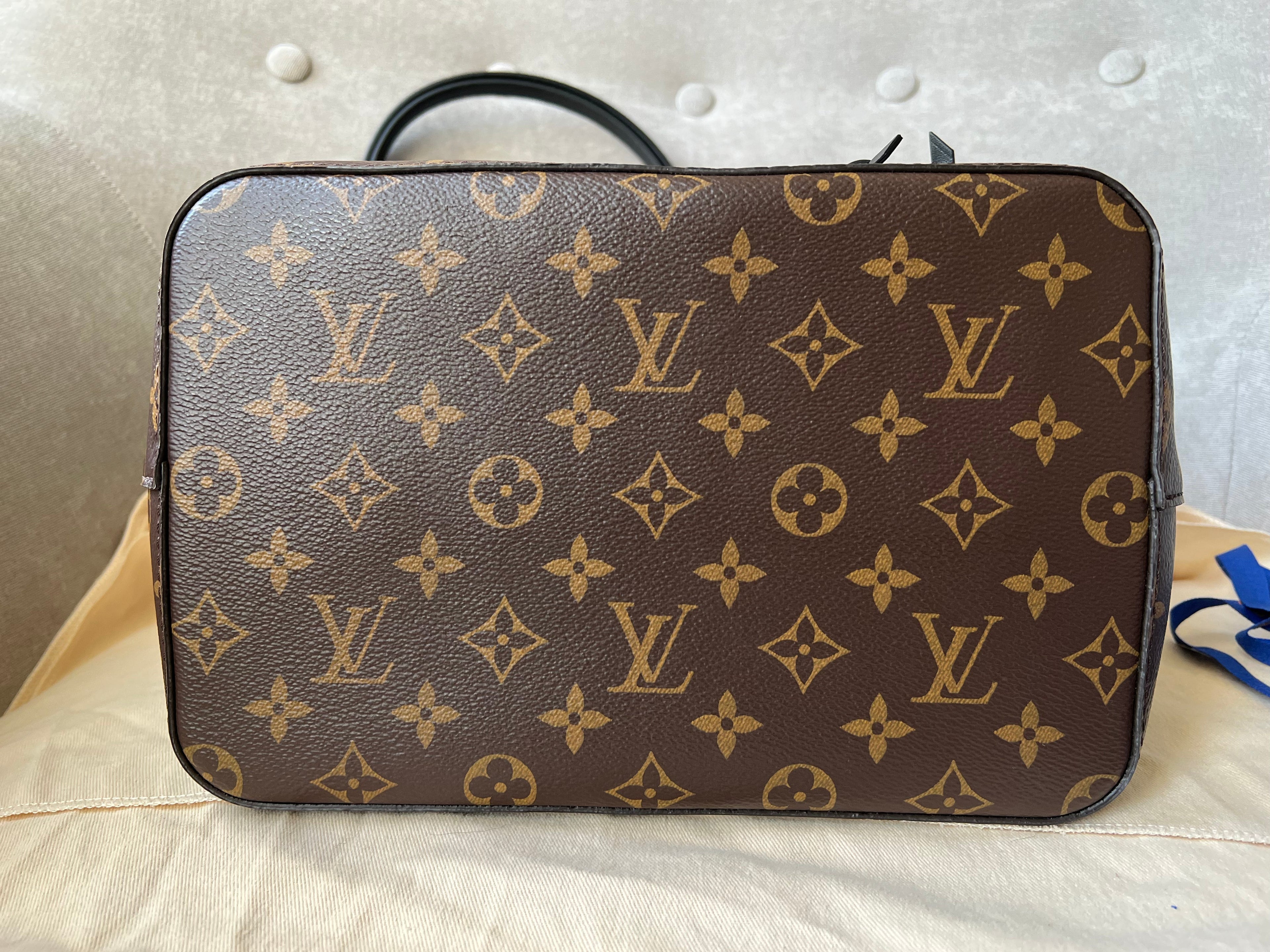 Louis Vuitton Neo Noe Monogram and Black (RRP £1,450)