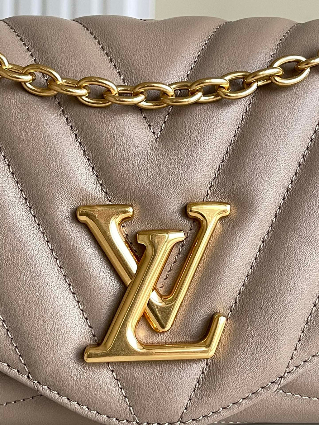 Louis Vuitton New Wave Chain Bag