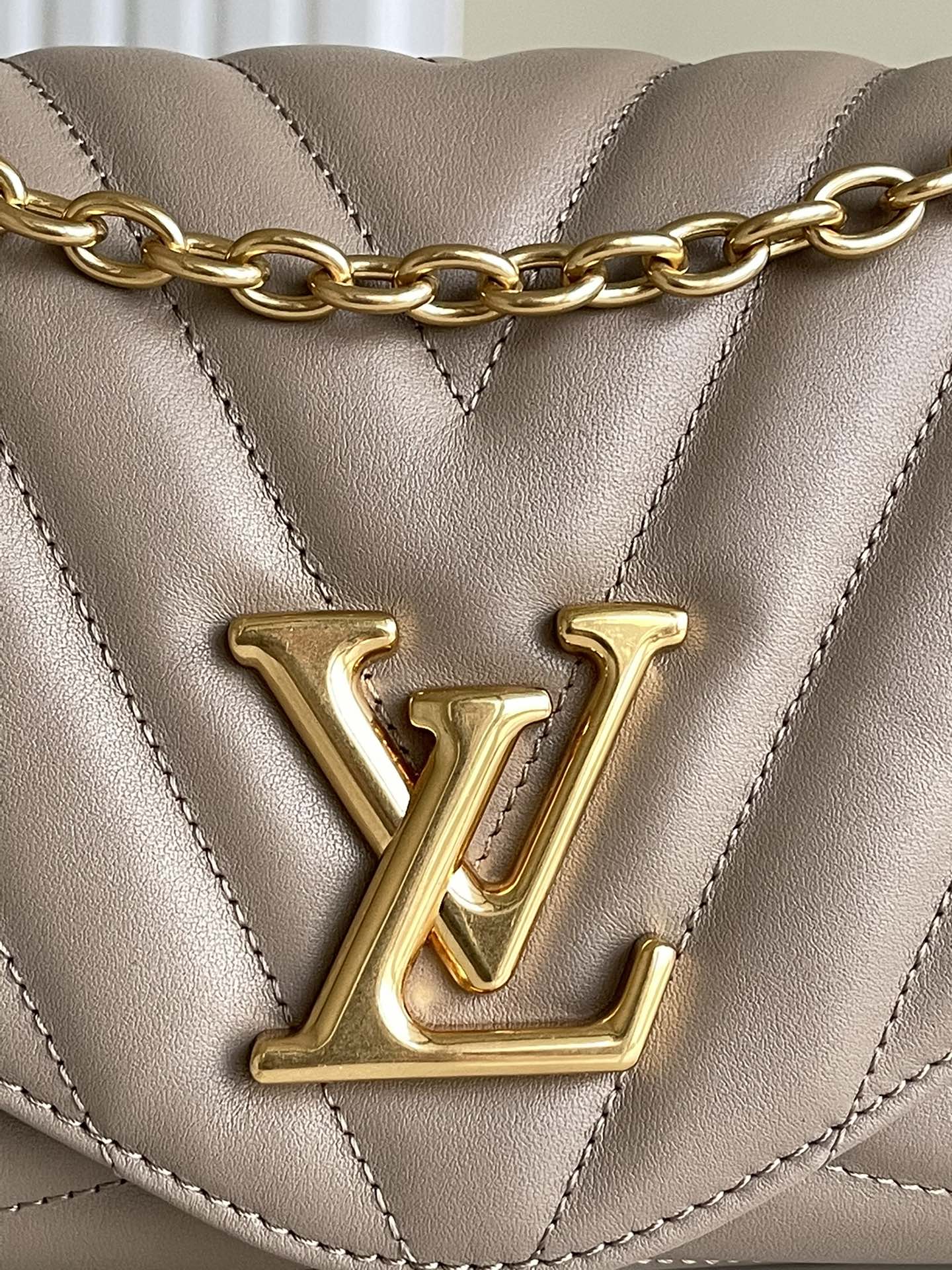 Louis Vuitton New Wave Chain Bag