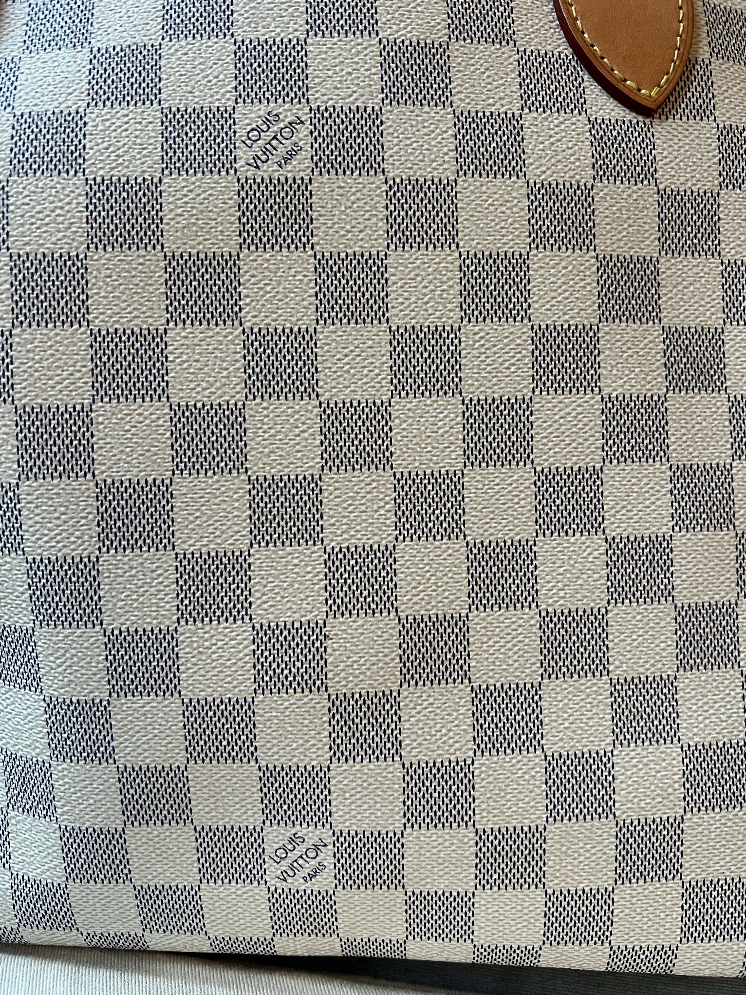 Louis Vuitton Neverfull MM  Damier Azur (RRP £1,410)