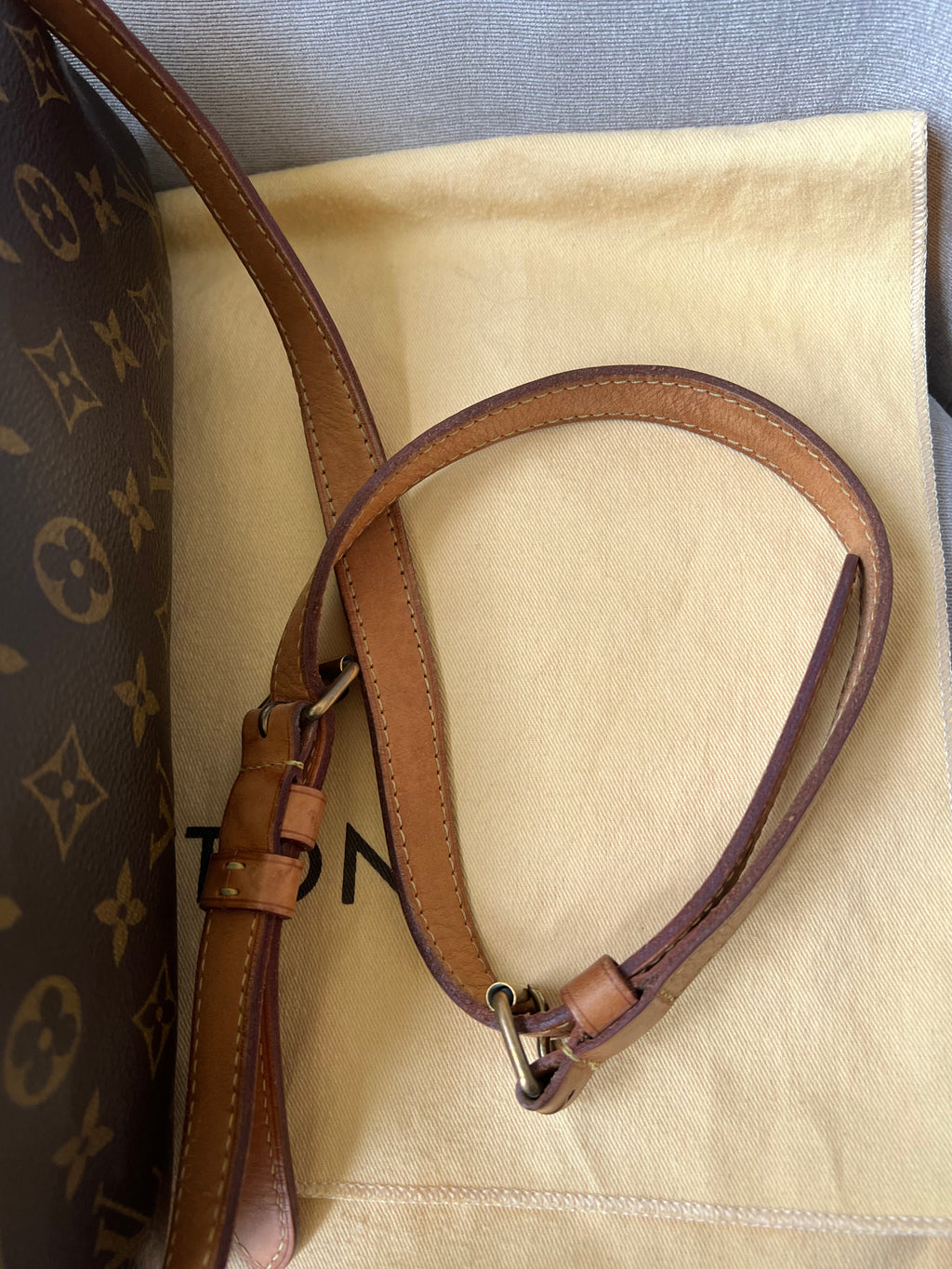 Louis Vuitton Speedy 30 Bandouliere Monogram (RRP £1470)