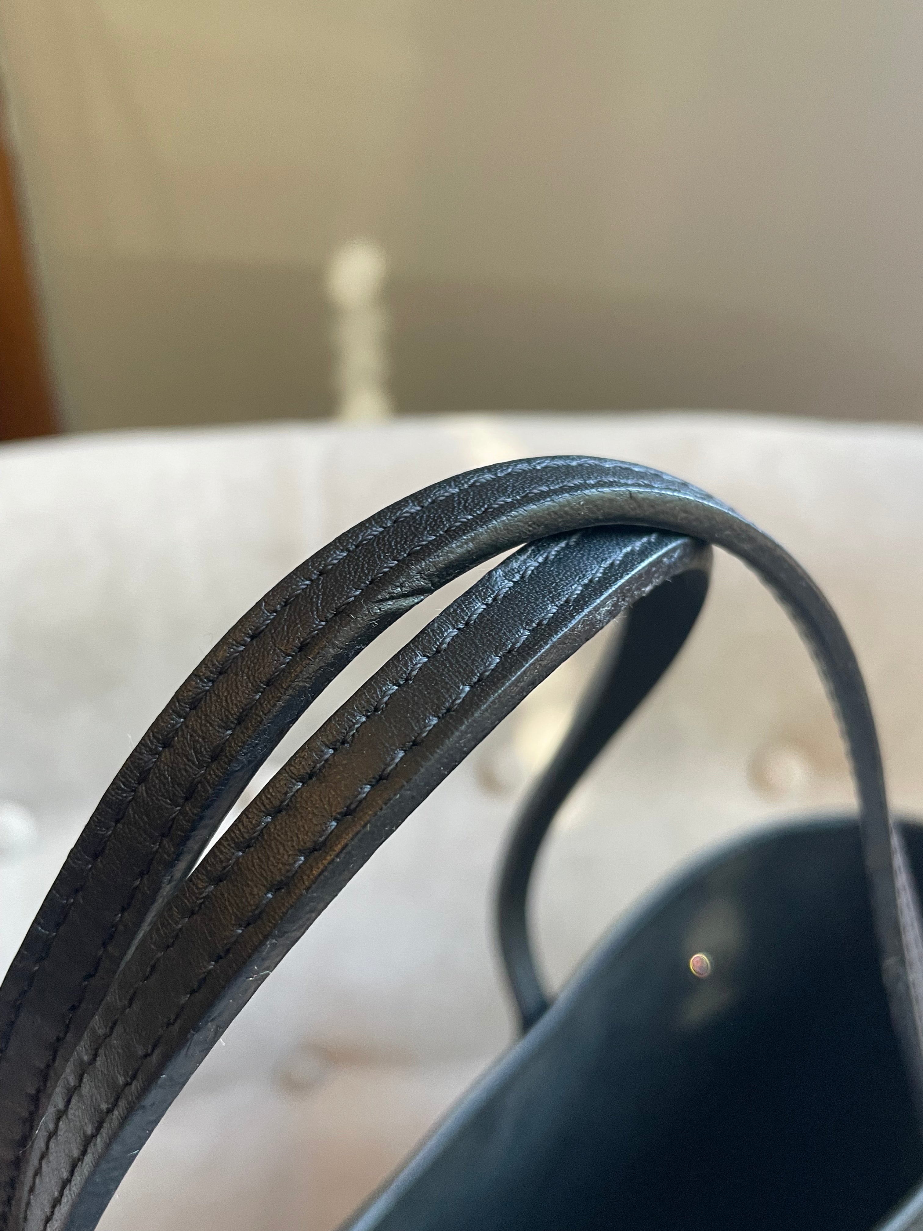 Louis Vuitton Neverfull MM Black Epi Leather (RRP £1,740)