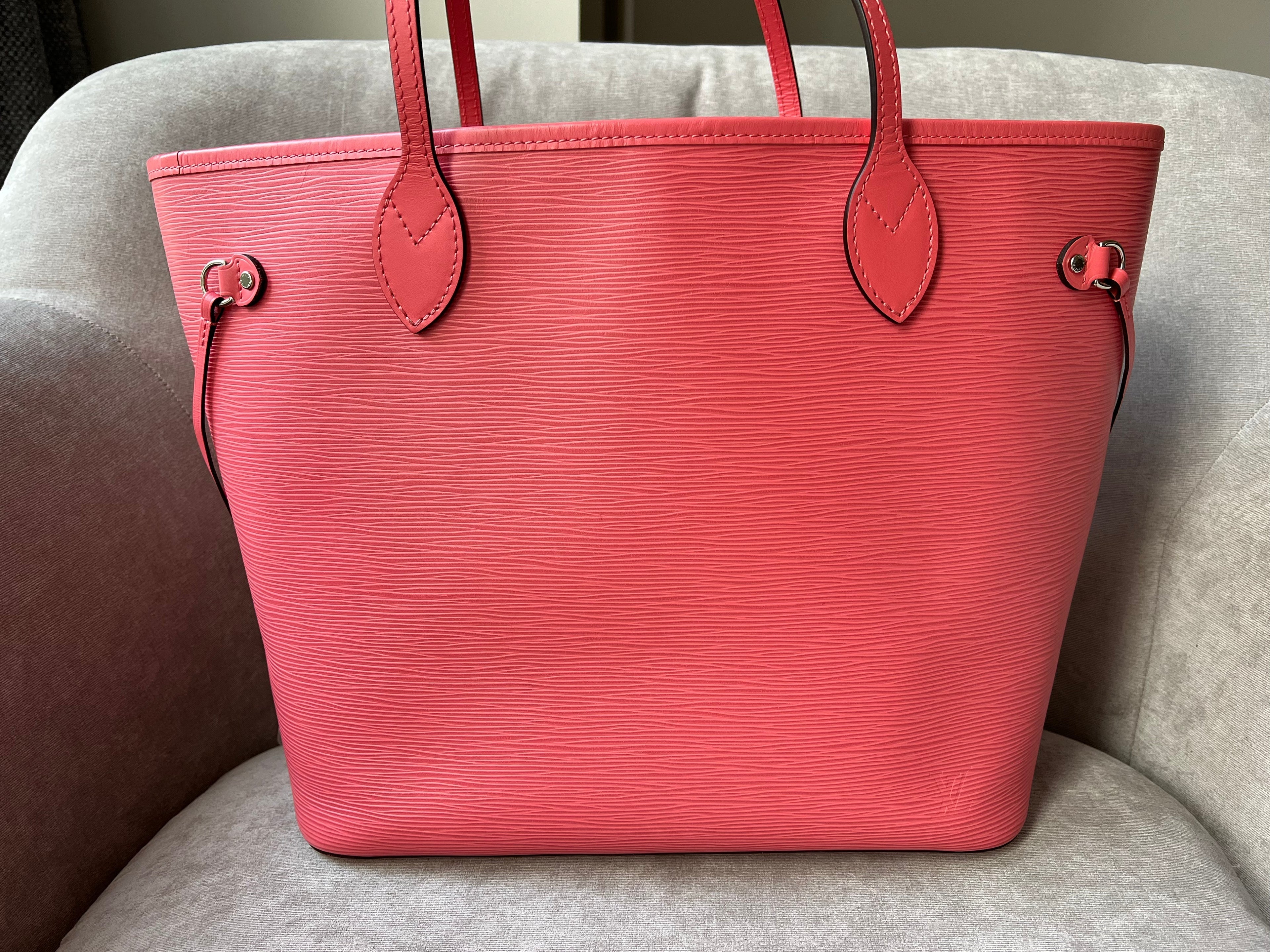 Louis Vuitton Neverfull MM Coral Epi Leather (RRP £1,740)