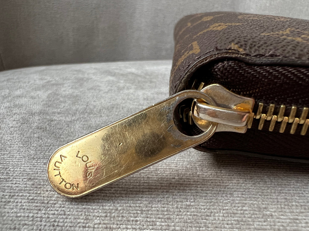 Louis Vuitton Zippy Wallet in Monogram (RRP £565)