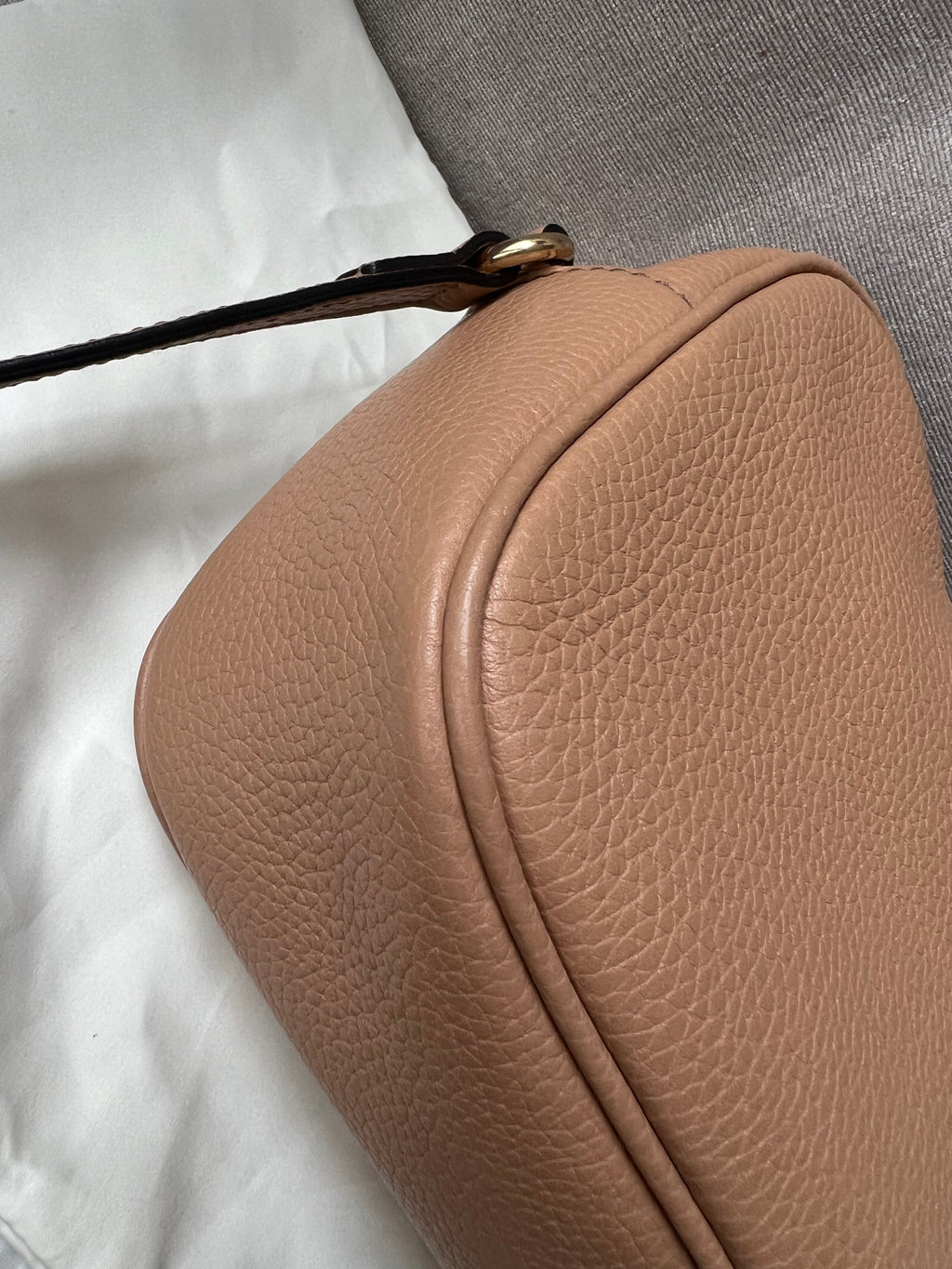 Gucci Rose Beige Soho Disco