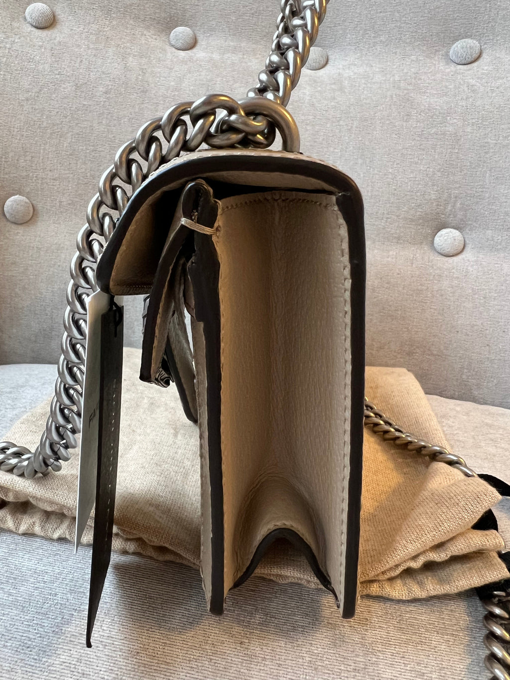 Gucci Dionysus GG Small Shoulder Bag in White and Beige Canvas (RRP £2,130)