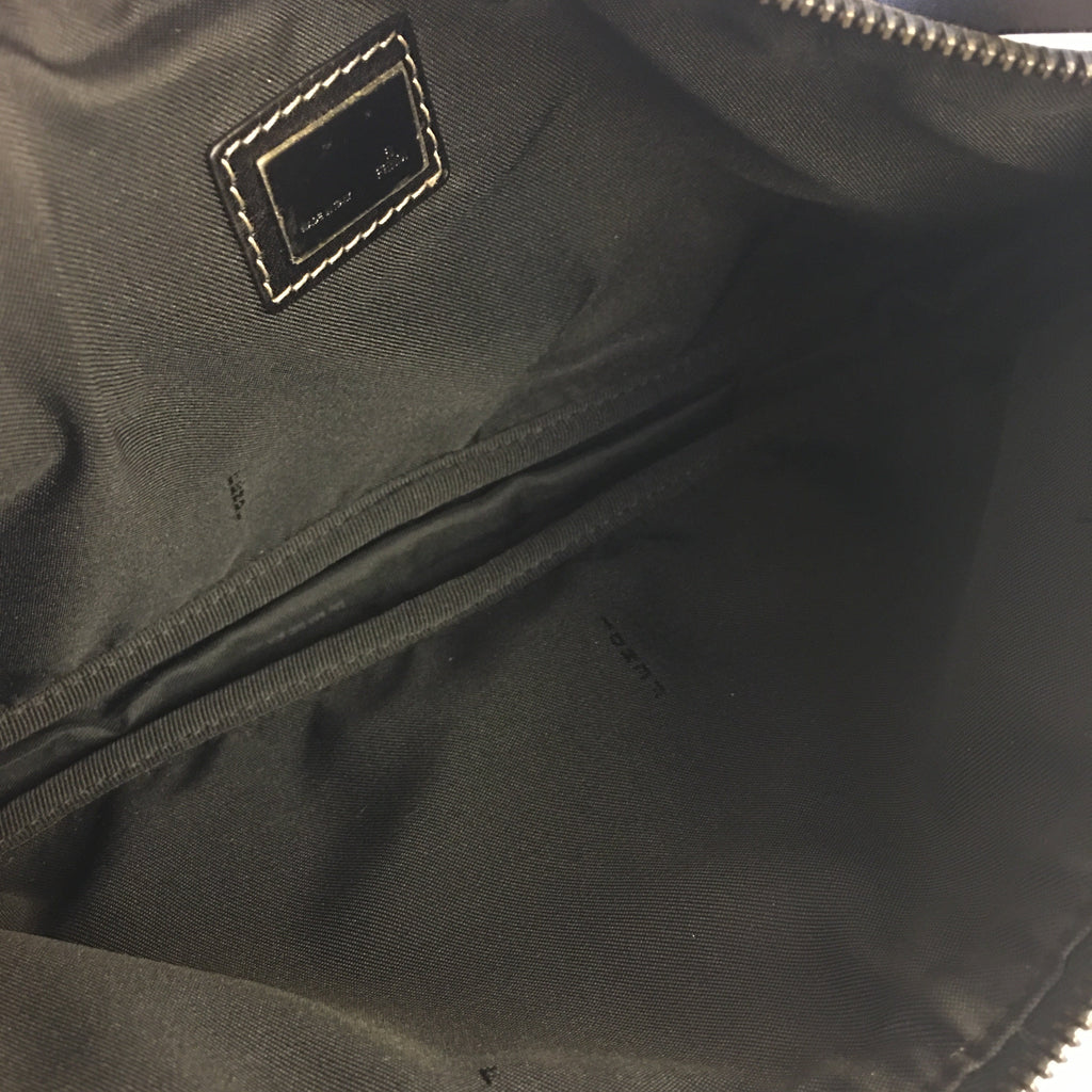 FENDI Shoulder Bag in Black Fabric
