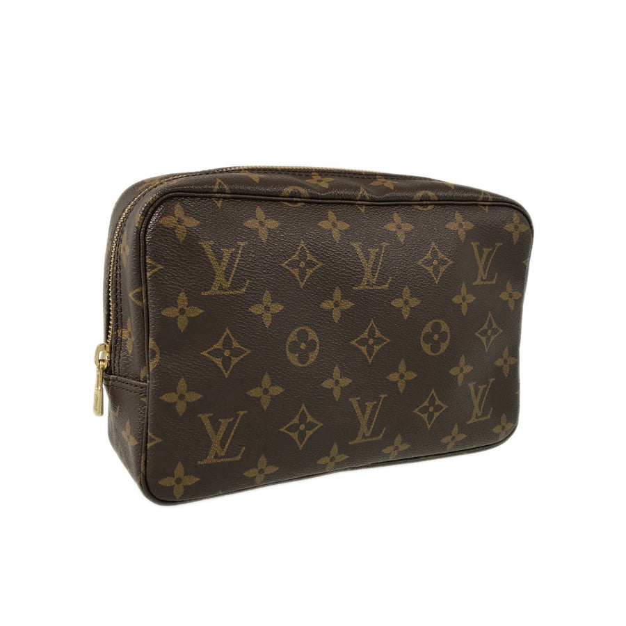 LOUIS VUITTON Monogram Truth Toilette 23 M47524 Pouch