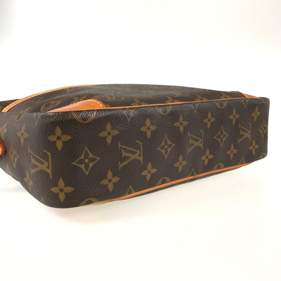 LOUIS VUITTON Monogram Trocadero 30 M51272 Shoulder bag