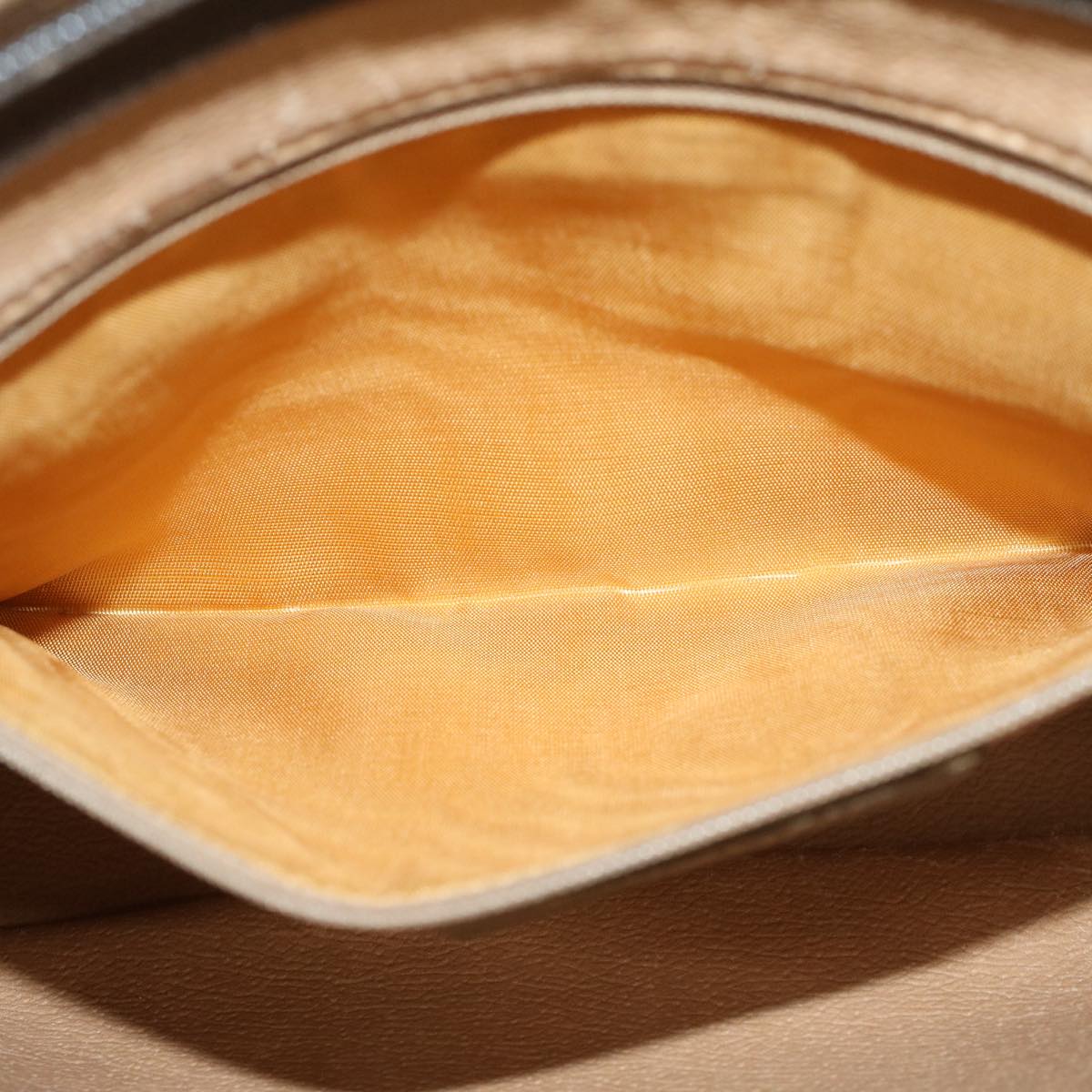 GUCCI GG Canvas Clutch Bag PVC Leather Beige 97.01.037  ki3062