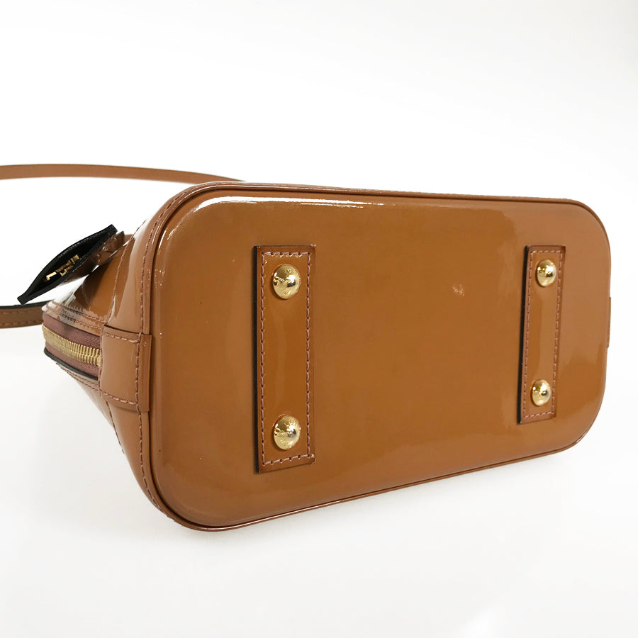 LOUIS VUITTON Monogram Vernis Alma BB M91585 Hand bag