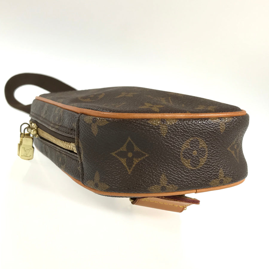 LOUIS VUITTON body bag