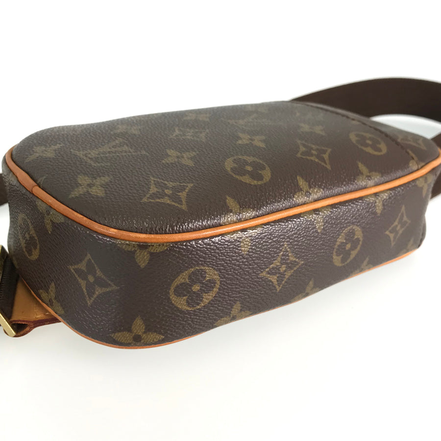 LOUIS VUITTON Monogram Pochette Gange M51870 Sling bag