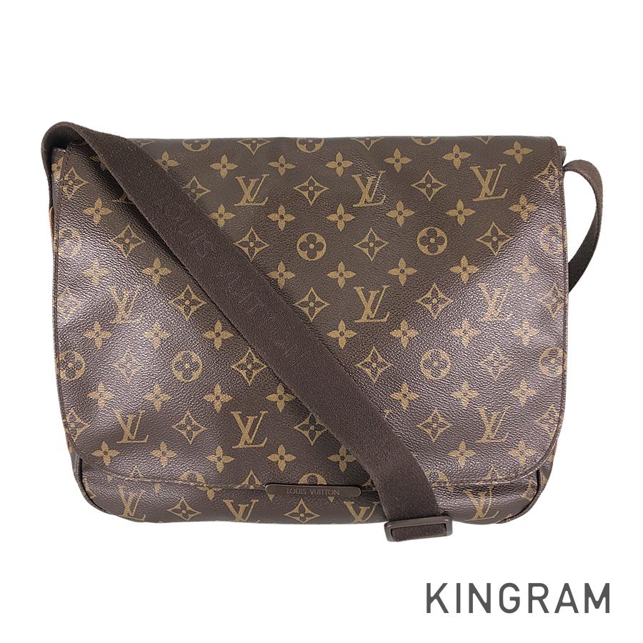 LOUIS VUITTON Monogram Messenger Beaubourg MM M97038 Shoulder bag