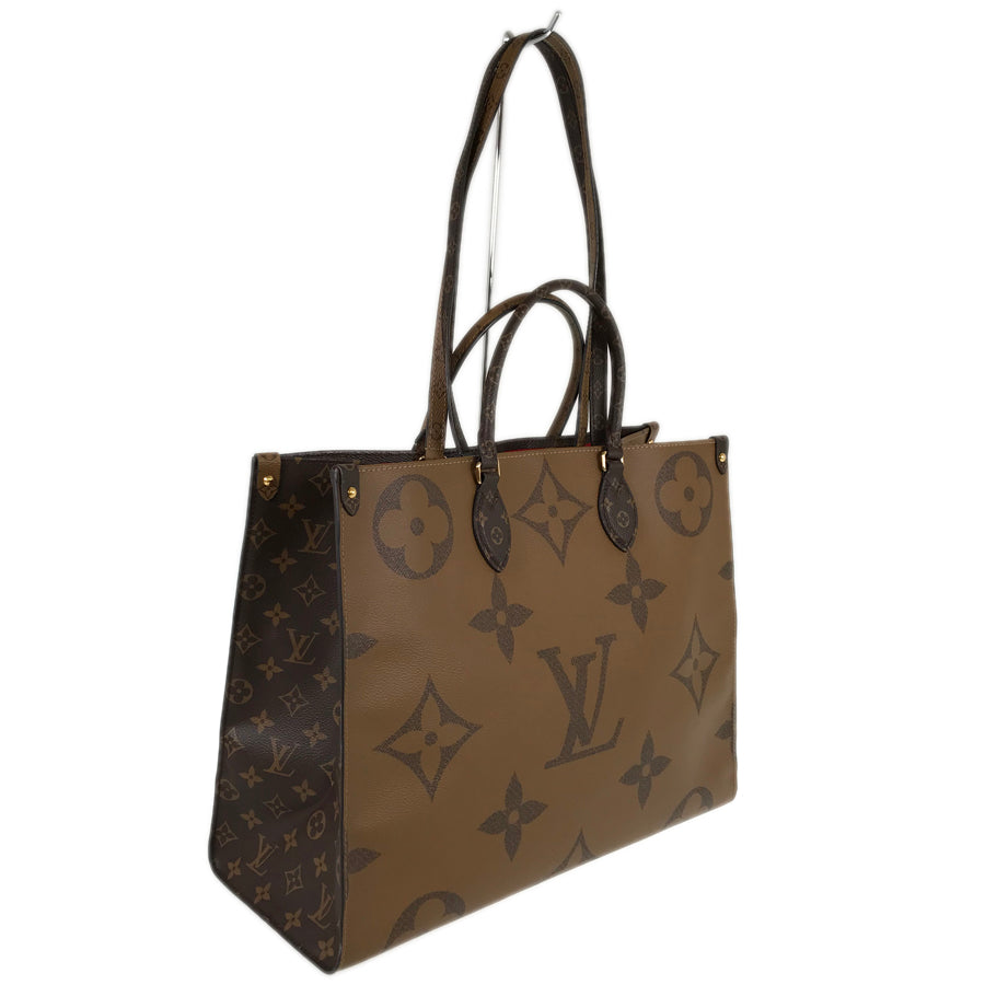 LOUIS VUITTON Monogram Giant Monogram Giant Reverse On The Go GM M45320 Tote bag