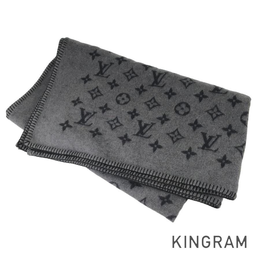 LOUIS VUITTON Monogram M75549 Blanket