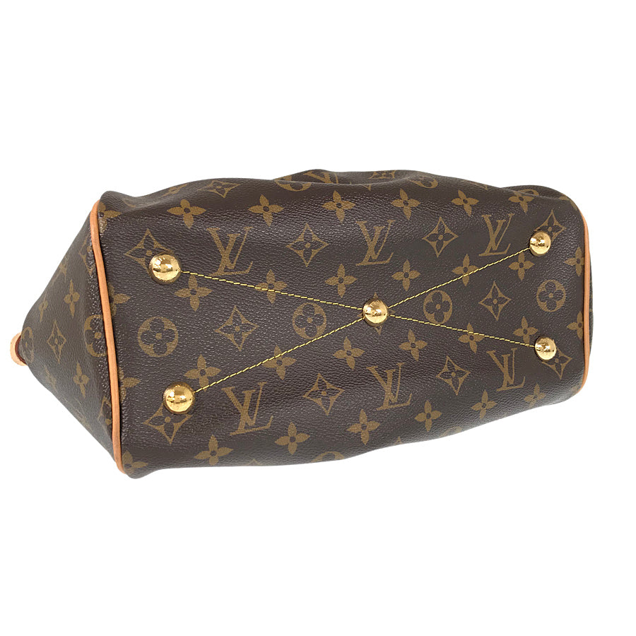 LOUIS VUITTON Handbag